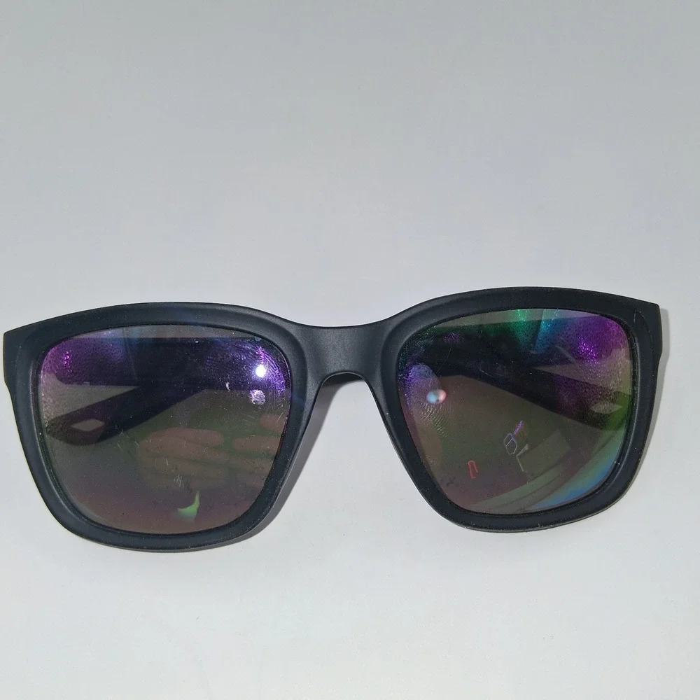 FOSTER GRANT FGMSPT 2012 BLK RBW Matte Black Rainbow Mirror Lens sunglasses